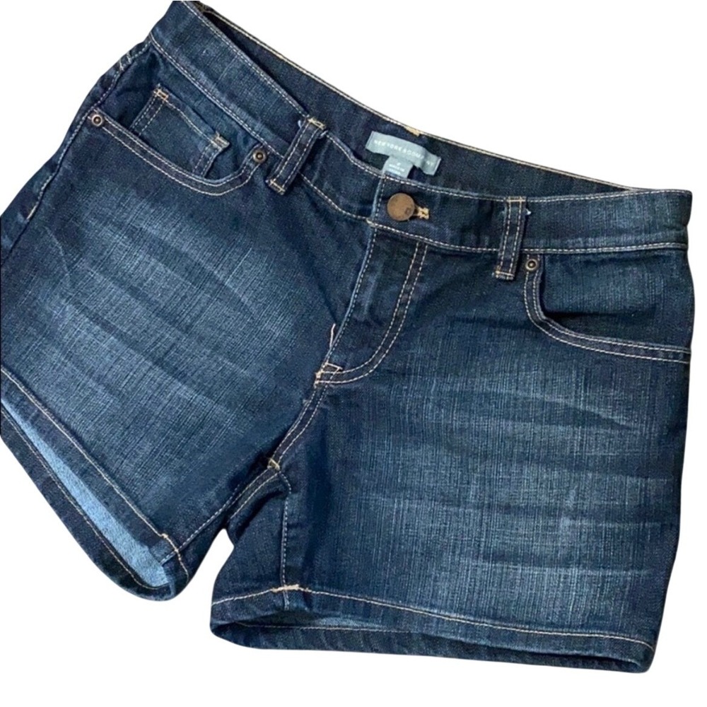 New York & Company Dark Wash Denim Shorts Womens Size 2 Casual Summer
